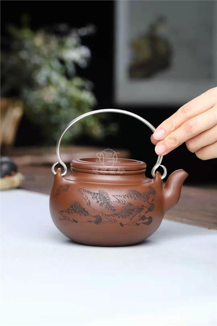 刘莹作品 蛋包提梁图片