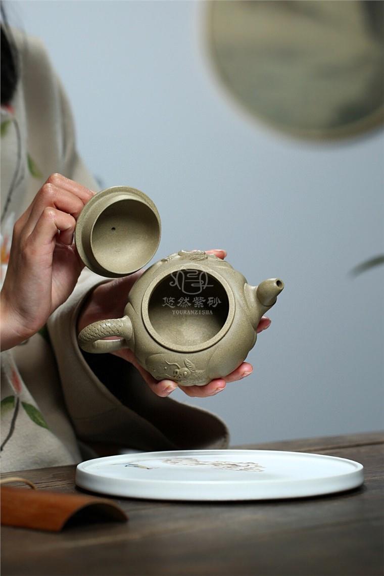 高其方作品 鱼化龙图片