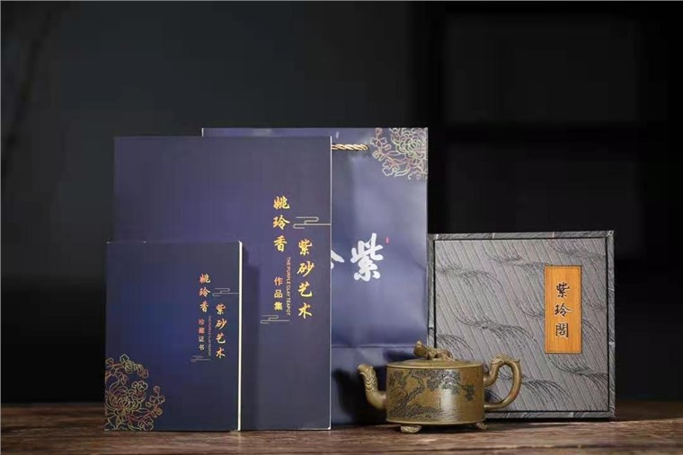 姚玲香作品 三足螭龙图片