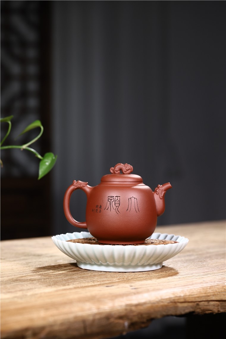 周莹作品 灵龙纳福图片