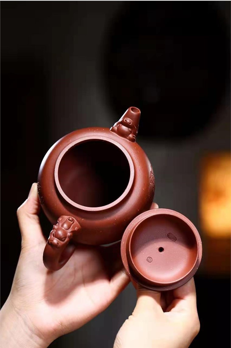 高俊作品 狮球图片