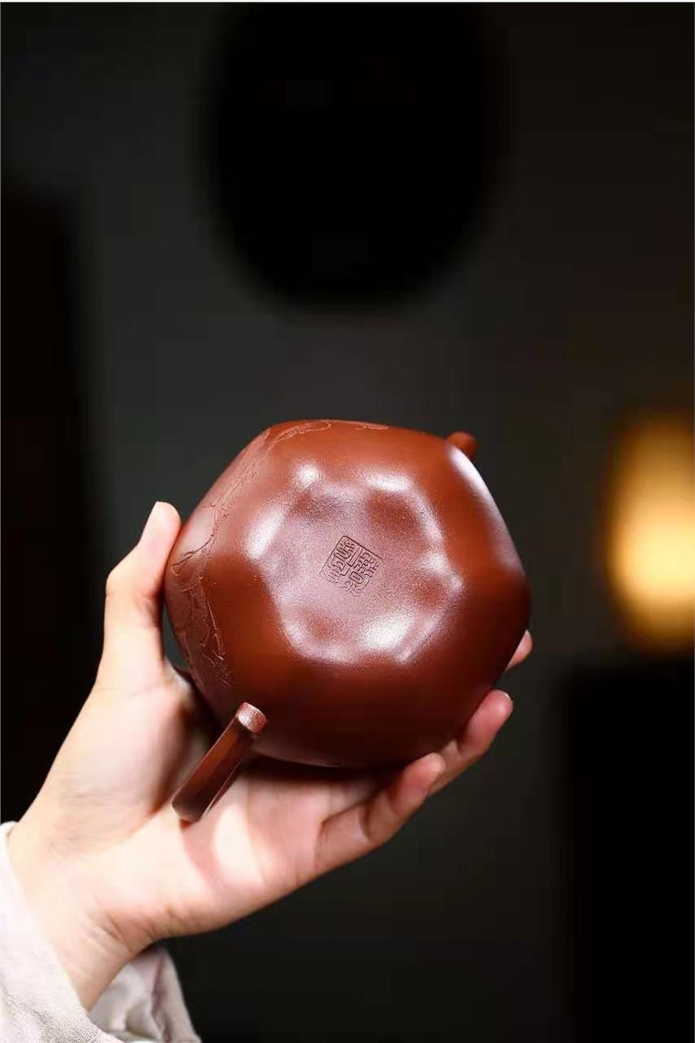 高俊作品 六方掇只图片