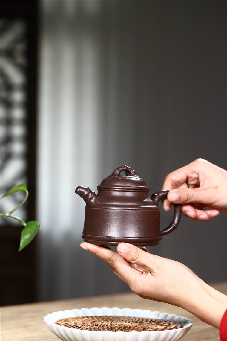 龚彧作品 双线竹鼎图片