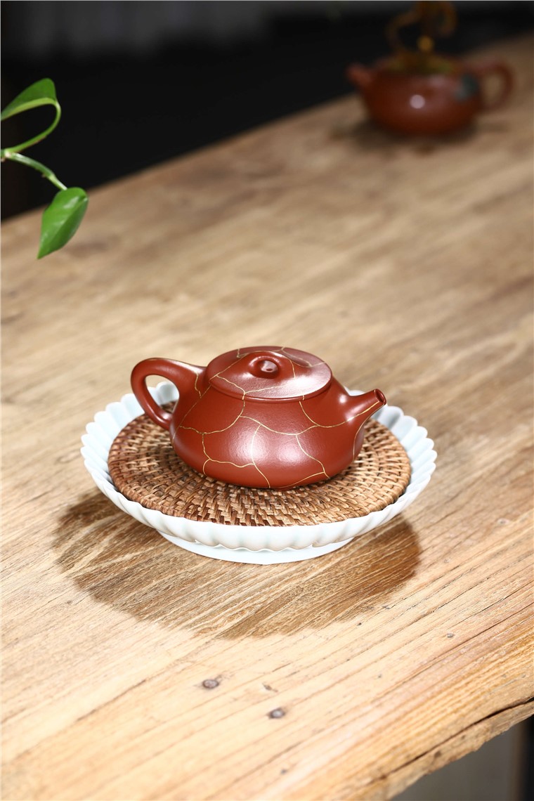周莹作品 金纹石瓢图片