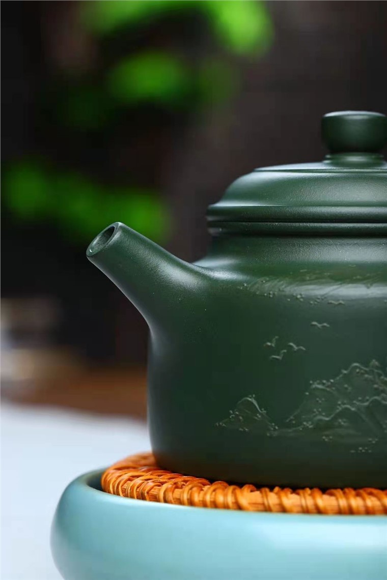 成梅英作品 德钟套组图片
