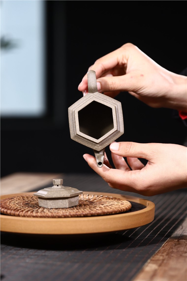 徐勤作品 高瞻远瞩图片