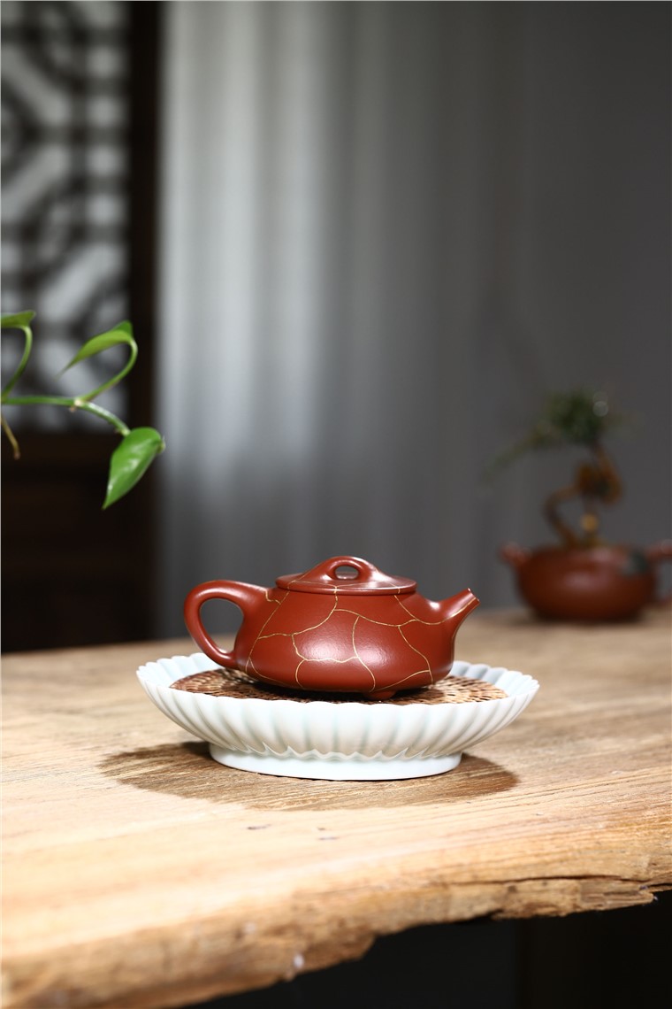 周莹作品 金纹石瓢图片