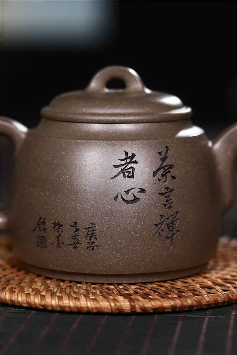 杨卫刚作品 汉钟图片
