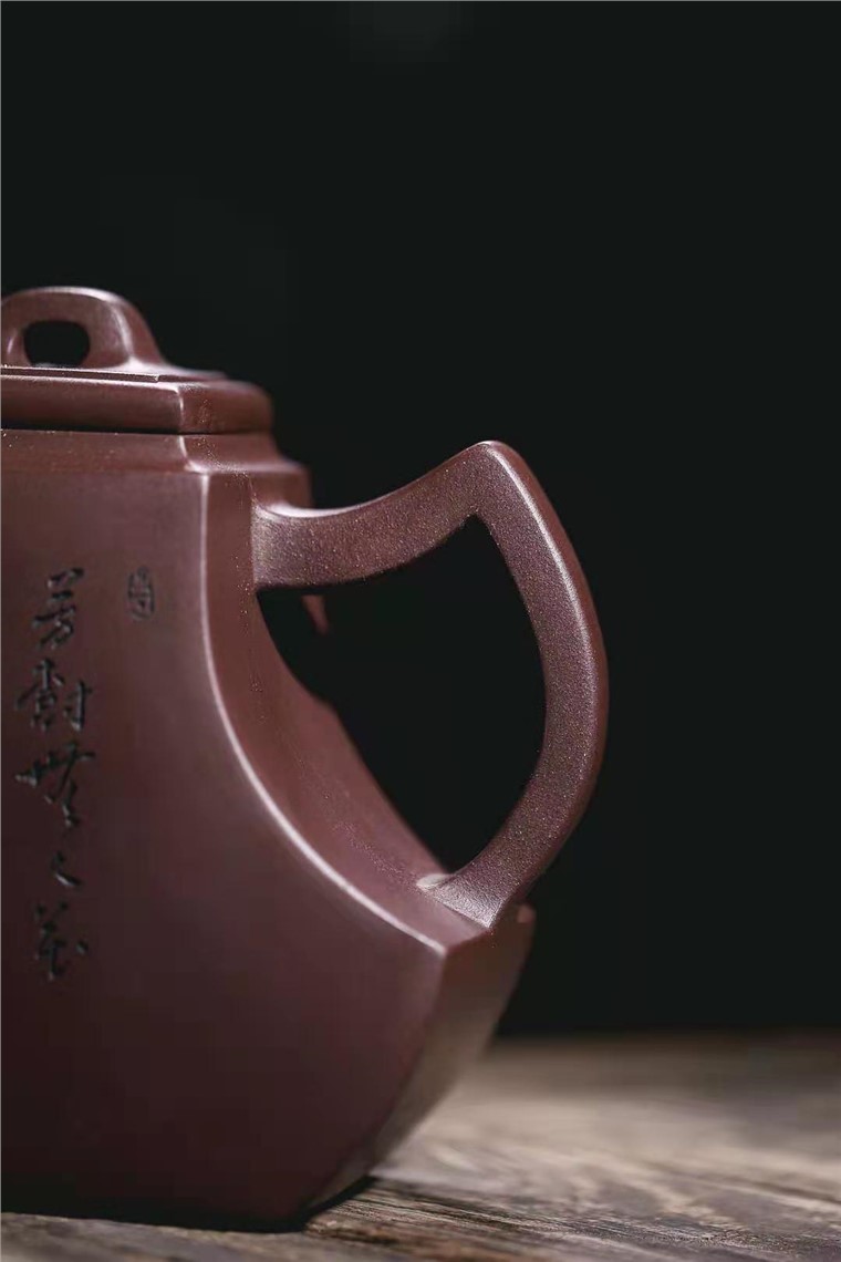 盛东兴作品 四方雅雀图片