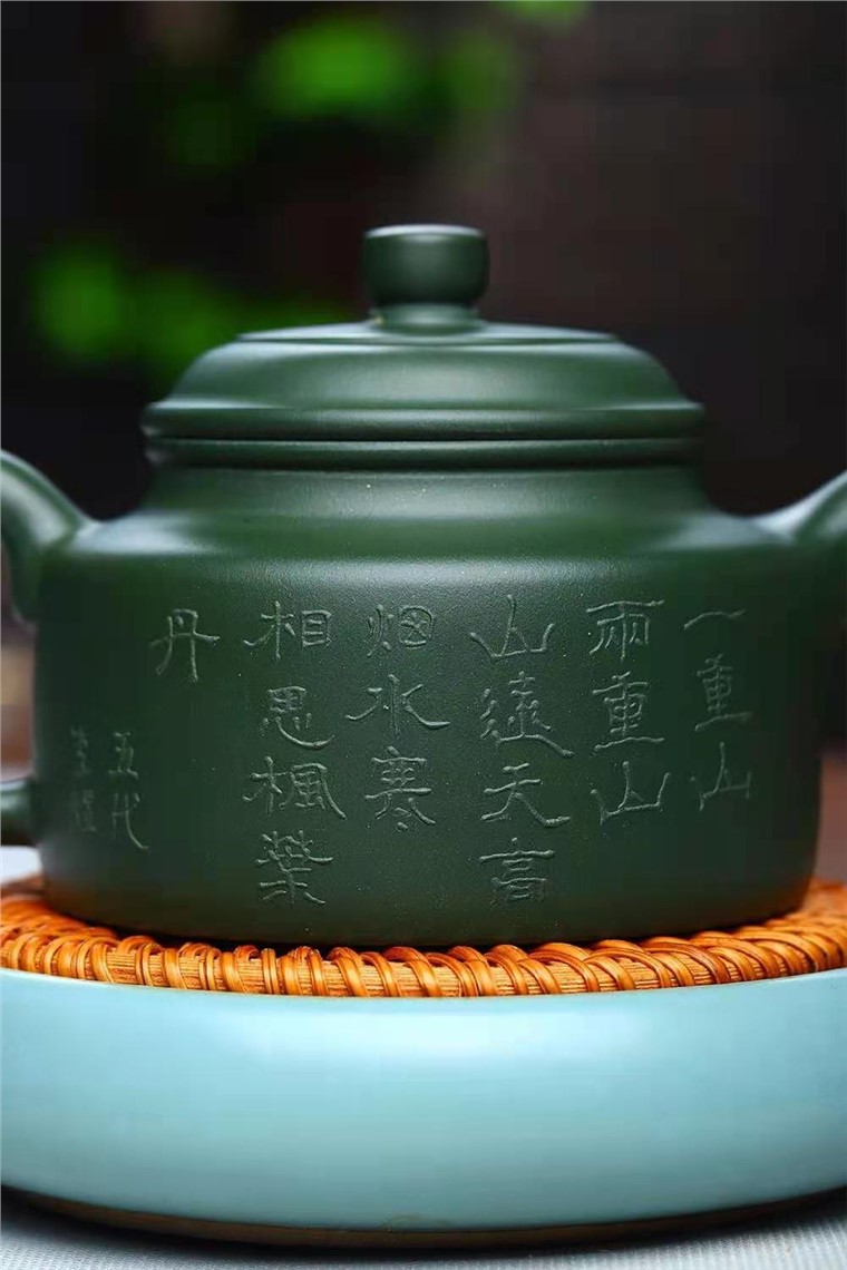 成梅英作品 德钟套组图片