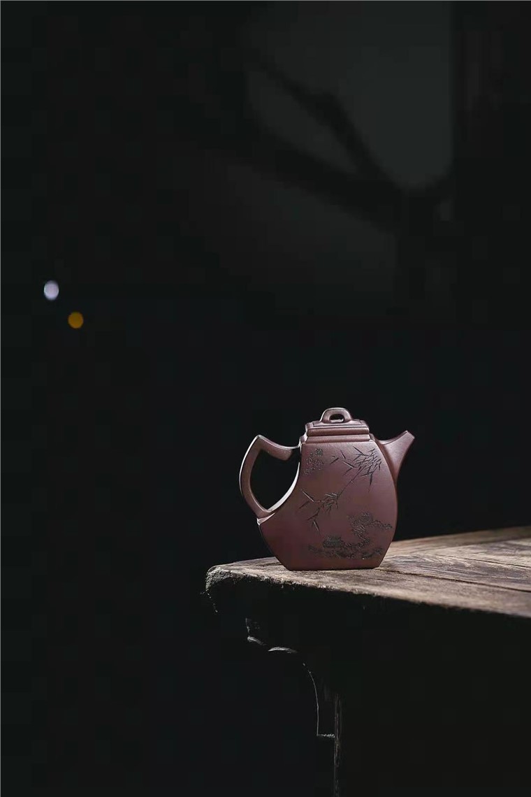 盛东兴作品 四方雅雀图片