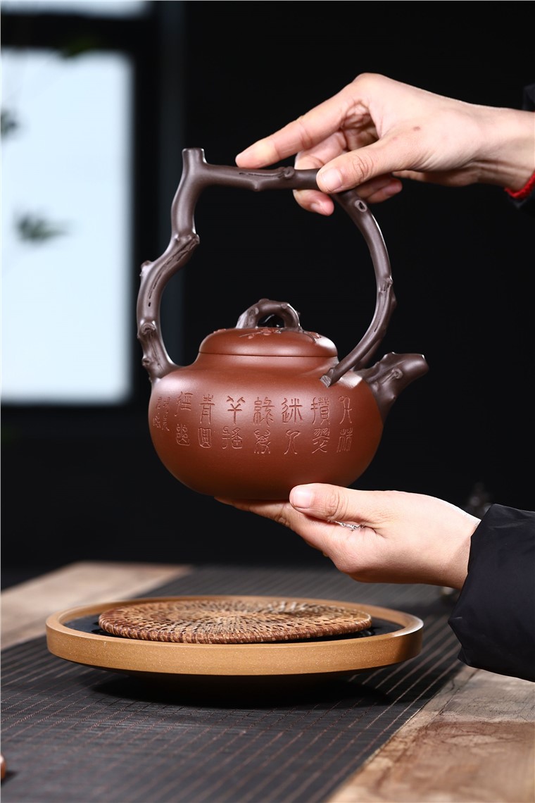 龚彧作品 东坡提梁图片
