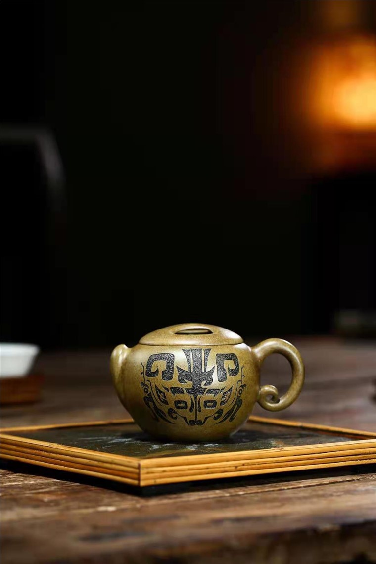 姚玲香作品 神牛图片