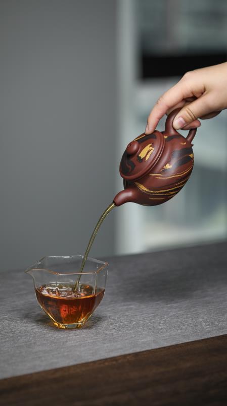 吴培林作品 绞泥仿古