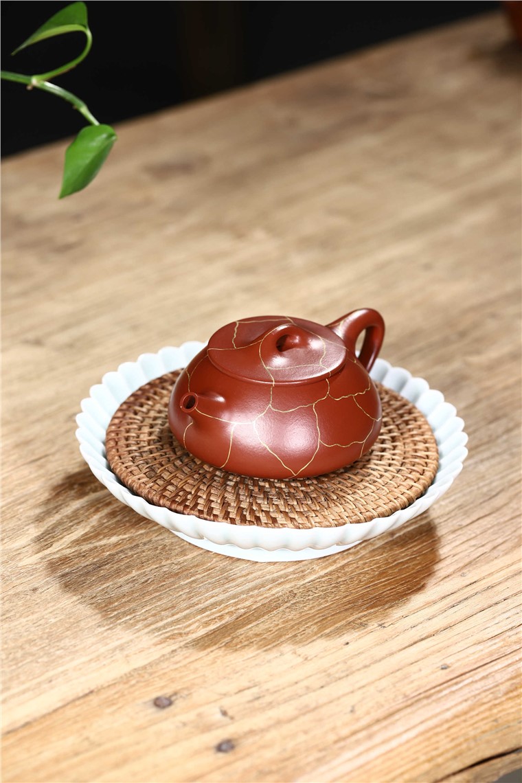 周莹作品 金纹石瓢图片