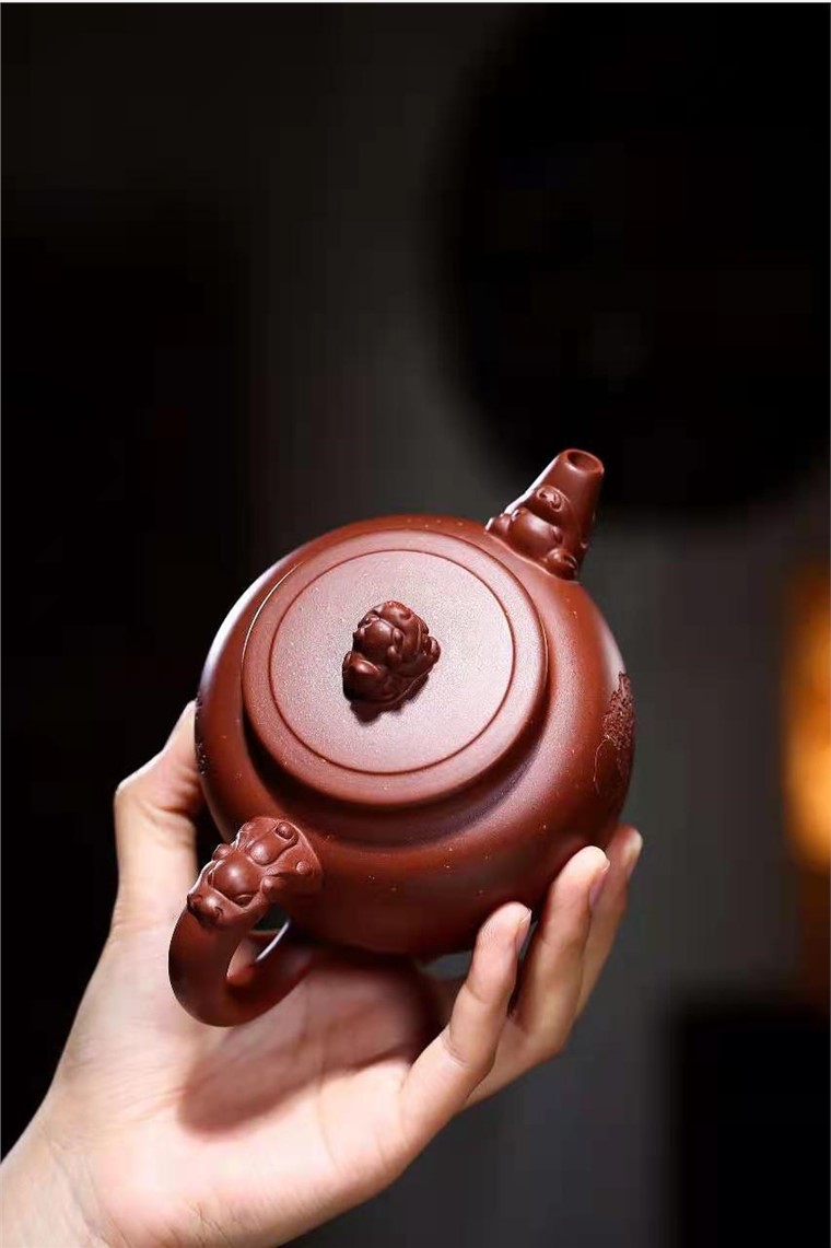 高俊作品 狮球图片