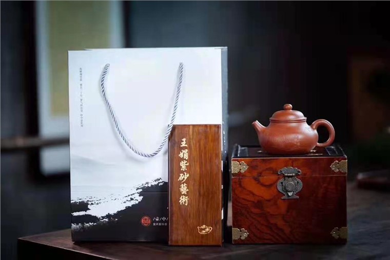 王娟作品 容天