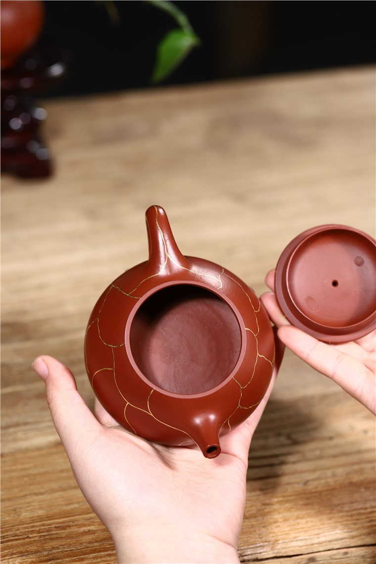 周莹作品 金纹石瓢图片