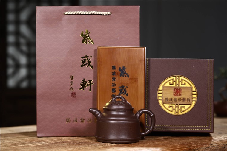 龚彧作品 双线竹鼎图片
