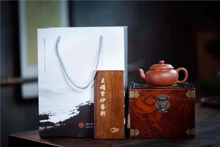王娟作品 井泉
