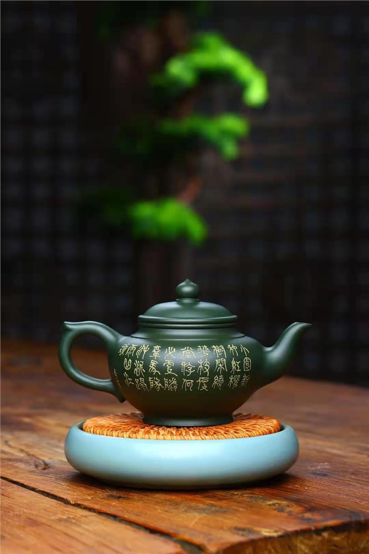 成梅英作品 笑樱套组图片