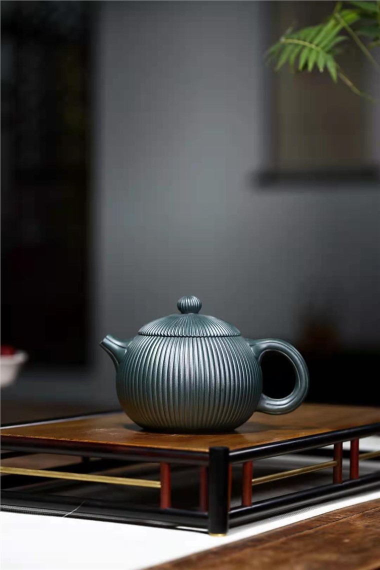 陈育平作品 筋纹西施图片