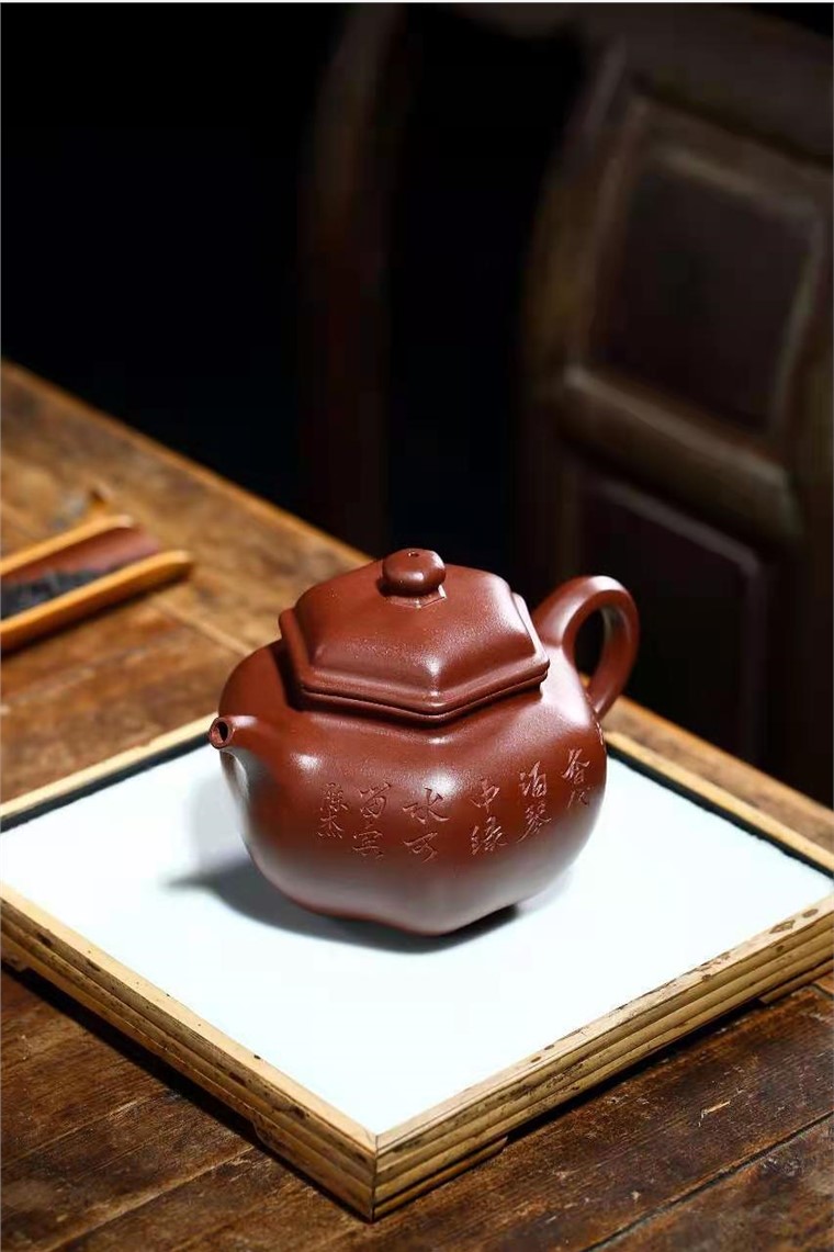 高俊作品 六方掇只图片