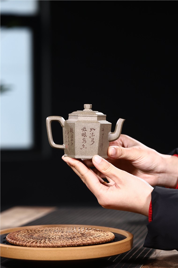 徐勤作品 高瞻远瞩图片