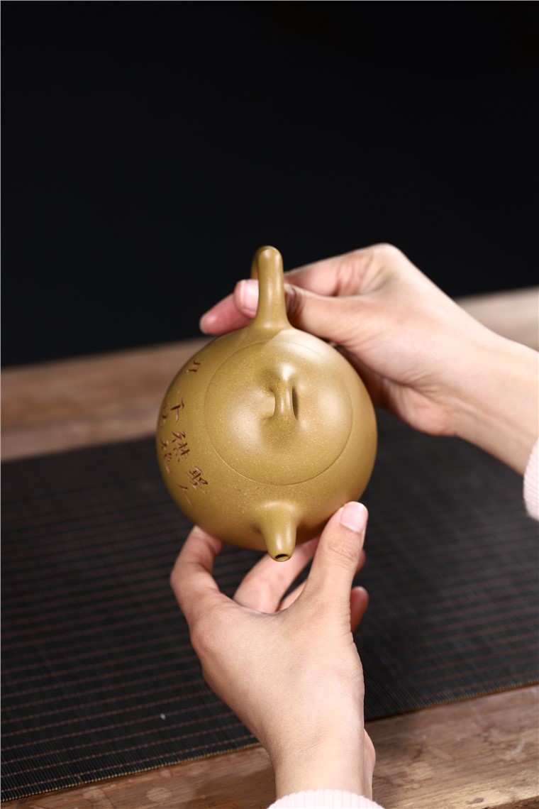 龚彧作品 秦权图片