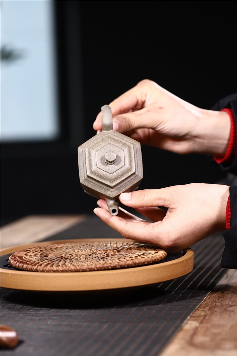 徐勤作品 高瞻远瞩图片