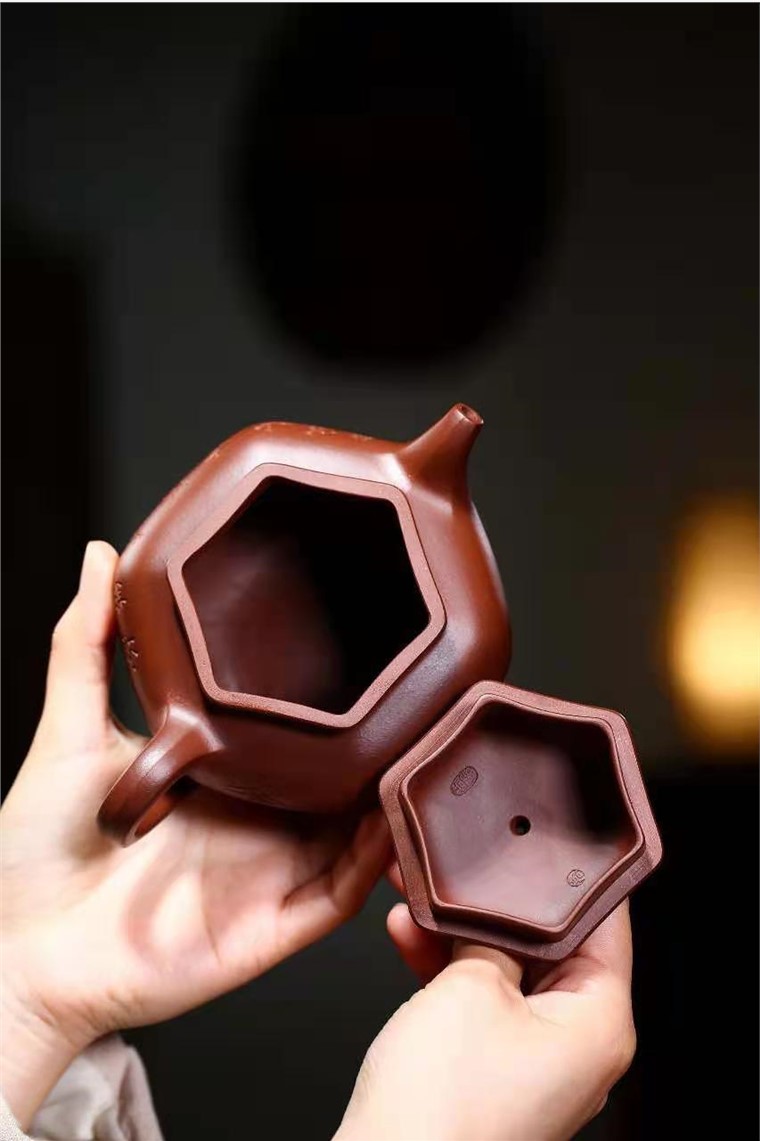 高俊作品 六方掇只图片