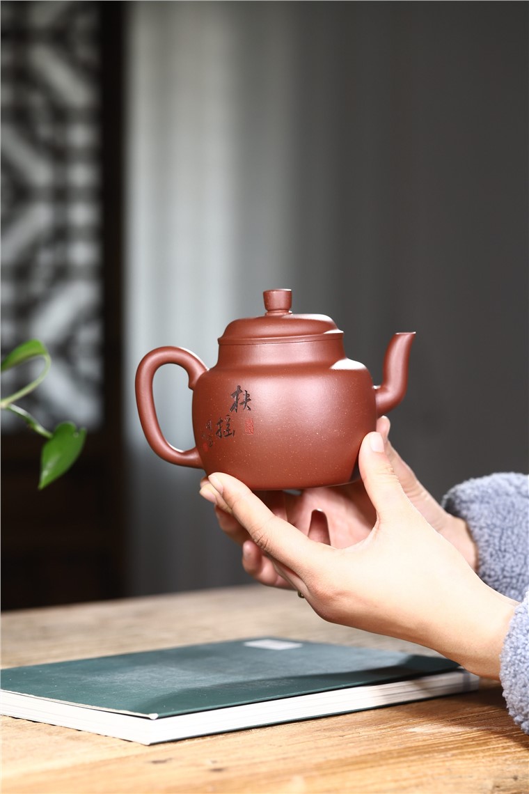 周莹作品 扶摇图片