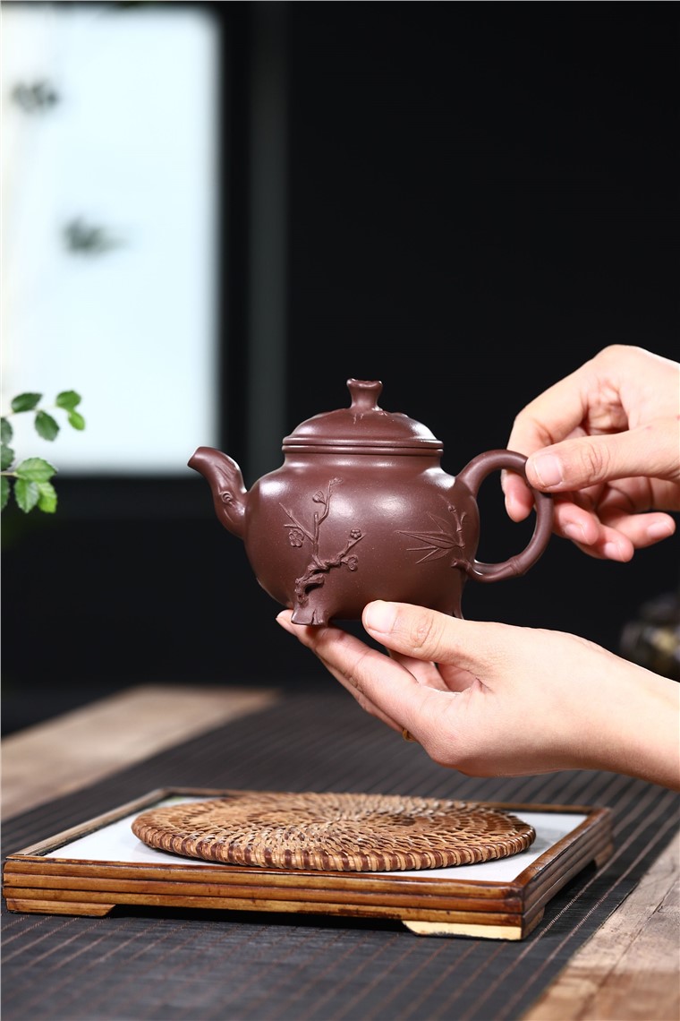 徐勤作品 岁寒三友图片