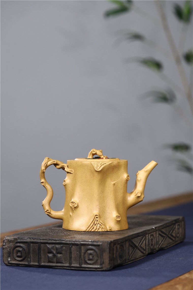 徐勤作品 树桩图片