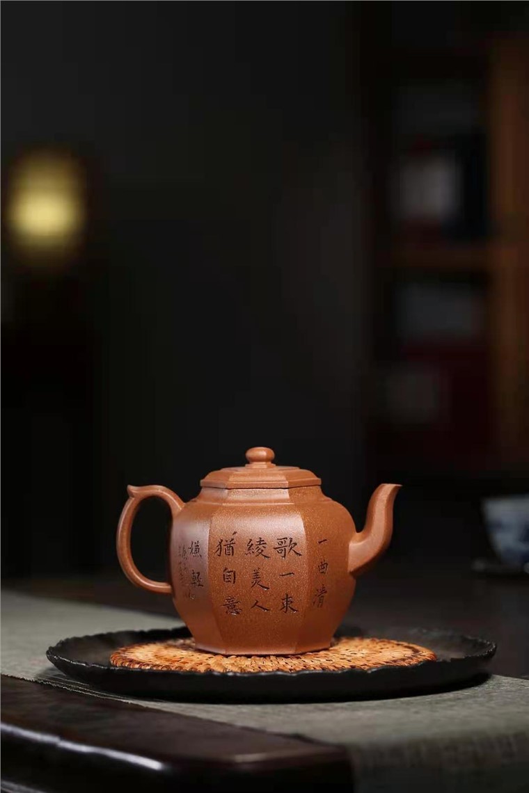 郭余华作品 亭亭玉立图片