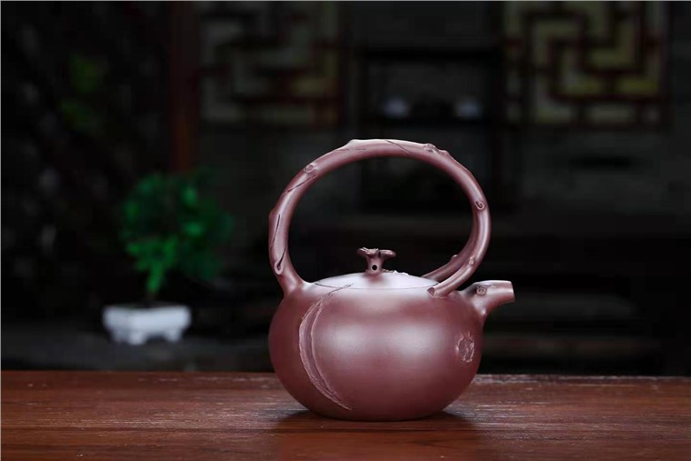邱爽作品 灵芝提梁图片