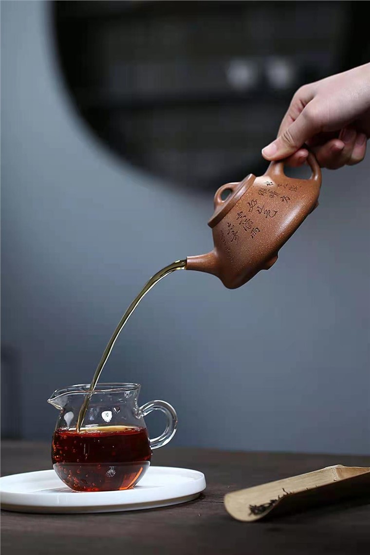 范微琴作品 子冶石瓢