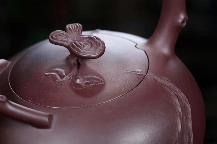 邱爽作品 灵芝提梁图片
