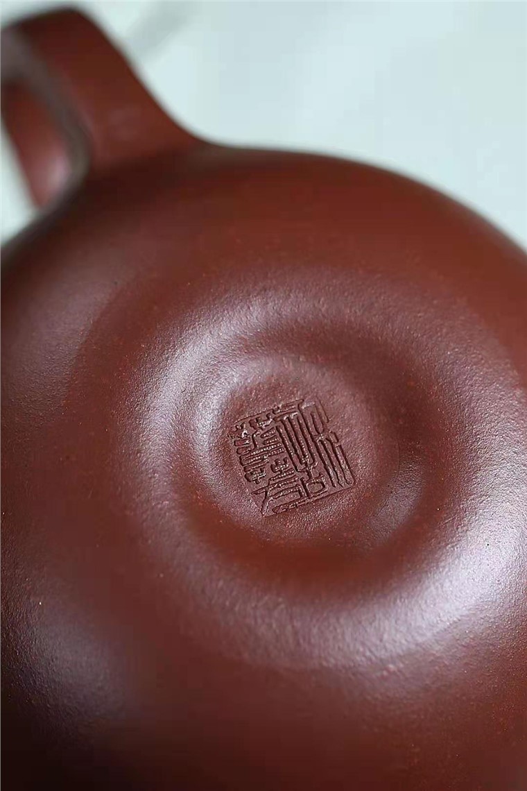 许华芳作品 彩云追月图片