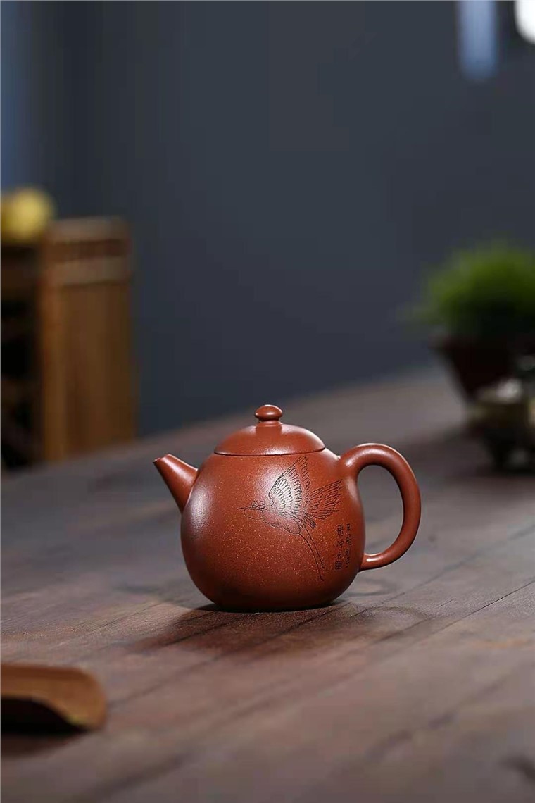 范微琴作品 龙蛋图片