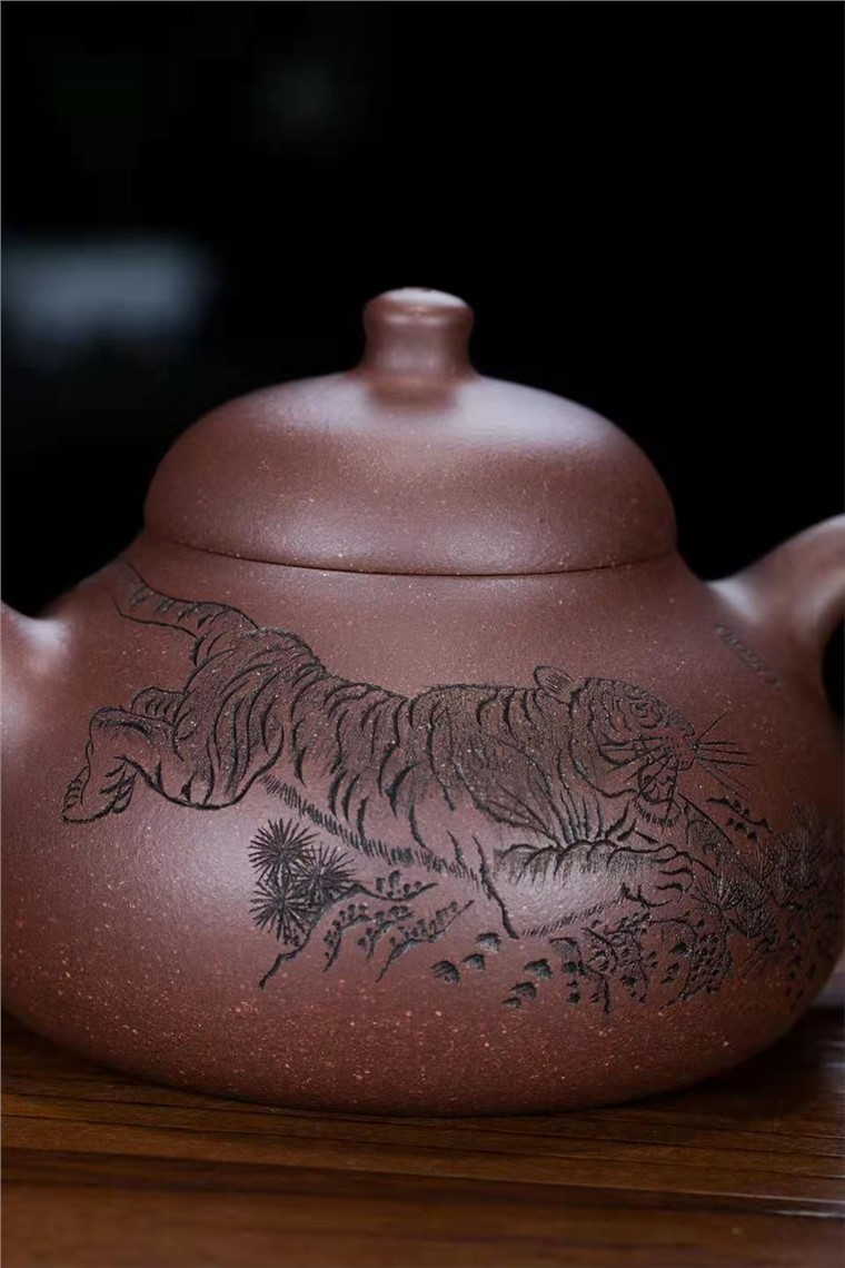 王小妹作品 乳鼎图片