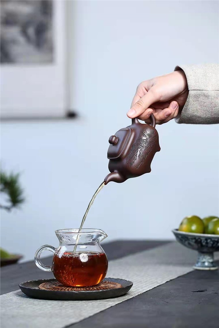 张菊仙作品 传炉