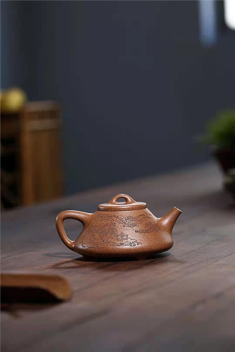 范微琴作品 子冶石瓢图片