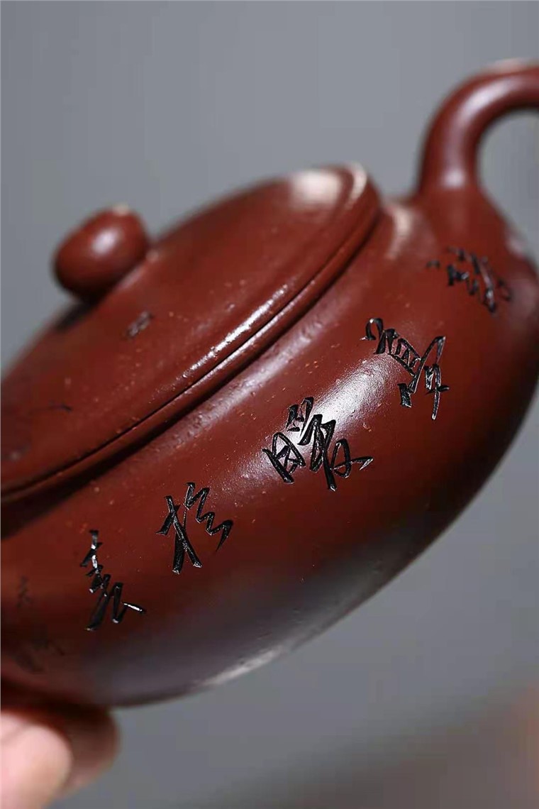 范微琴作品 扁腹图片