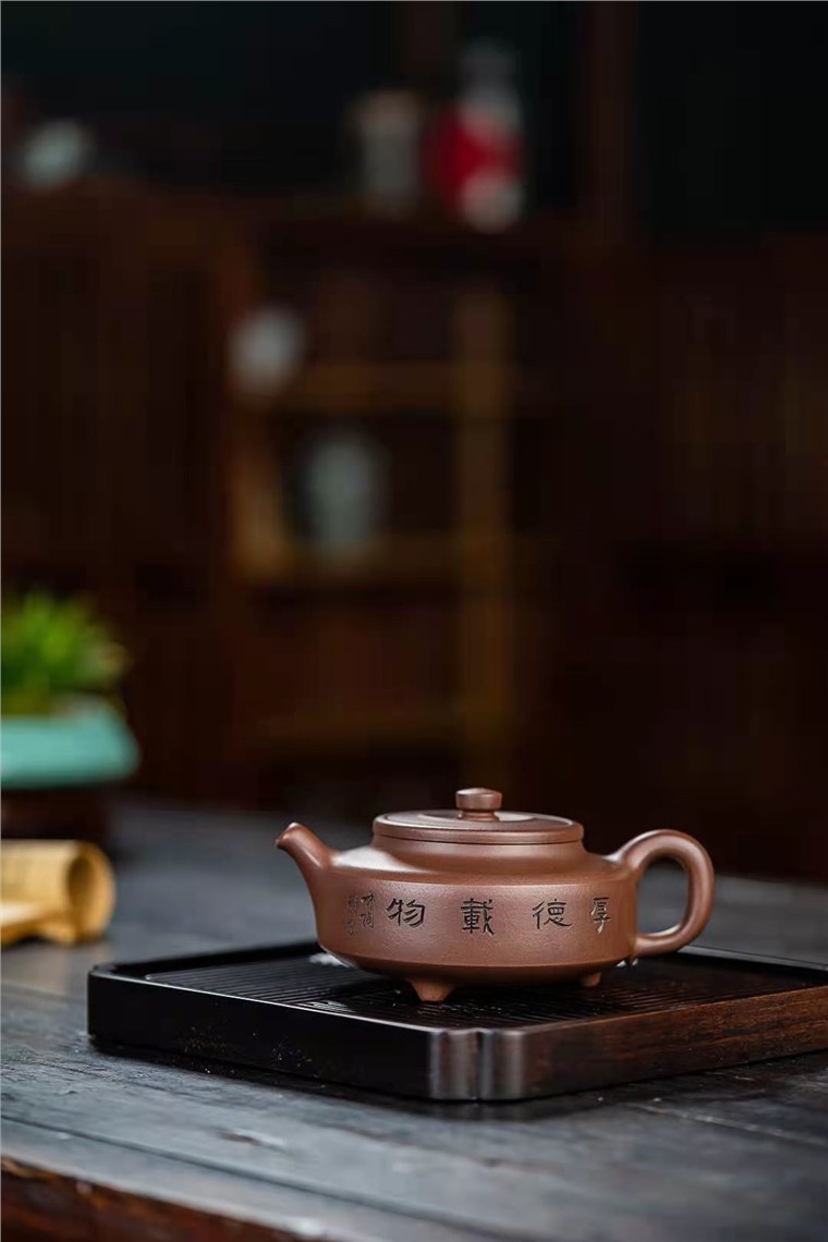 许华芳作品 旭帽图片