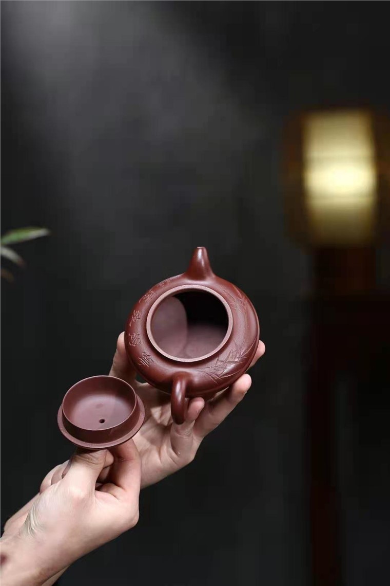 陈顺根作品 线圆壶图片