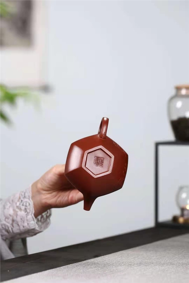 陈顺根作品 六方仿古图片