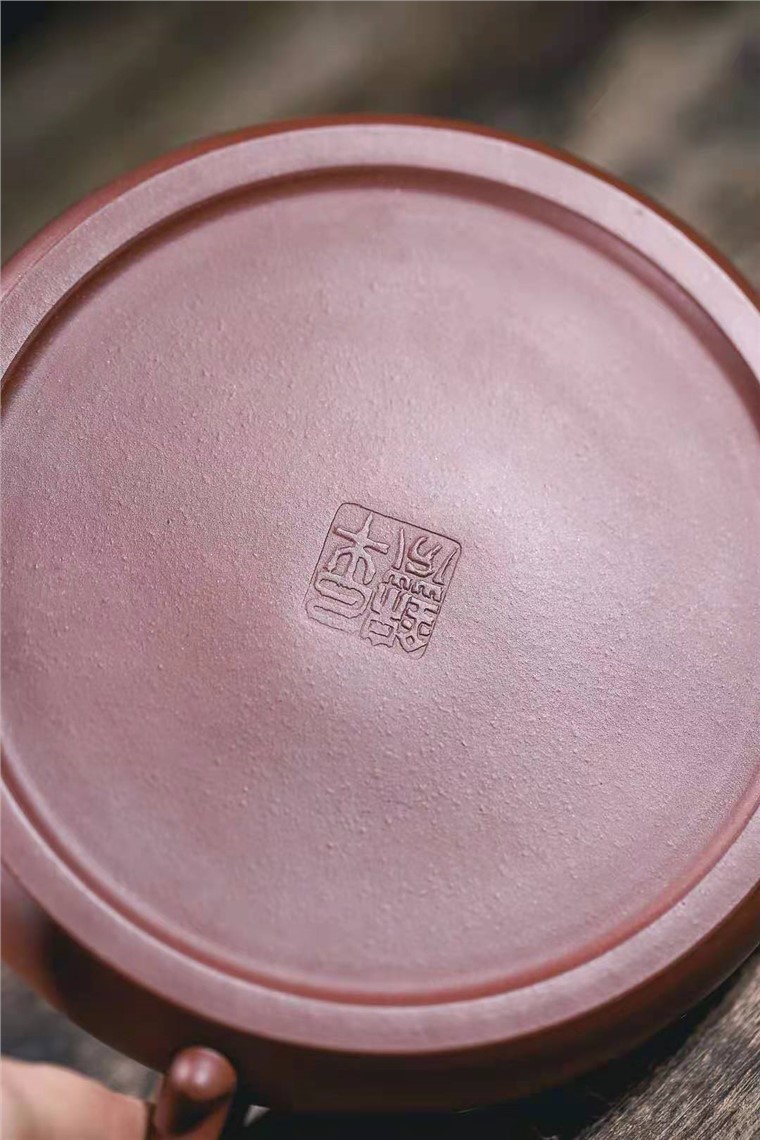 牟锦芬作品 半月图片