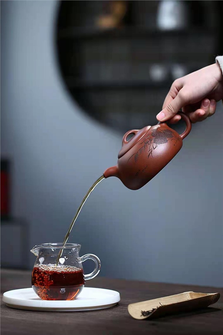 范微琴作品 玉润