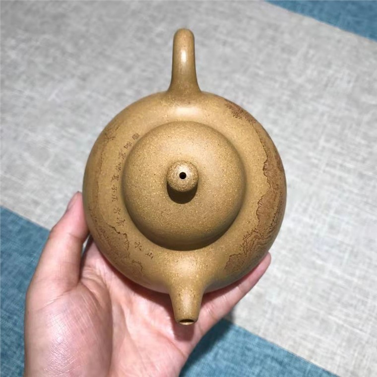 王小妹作品 乳鼎图片
